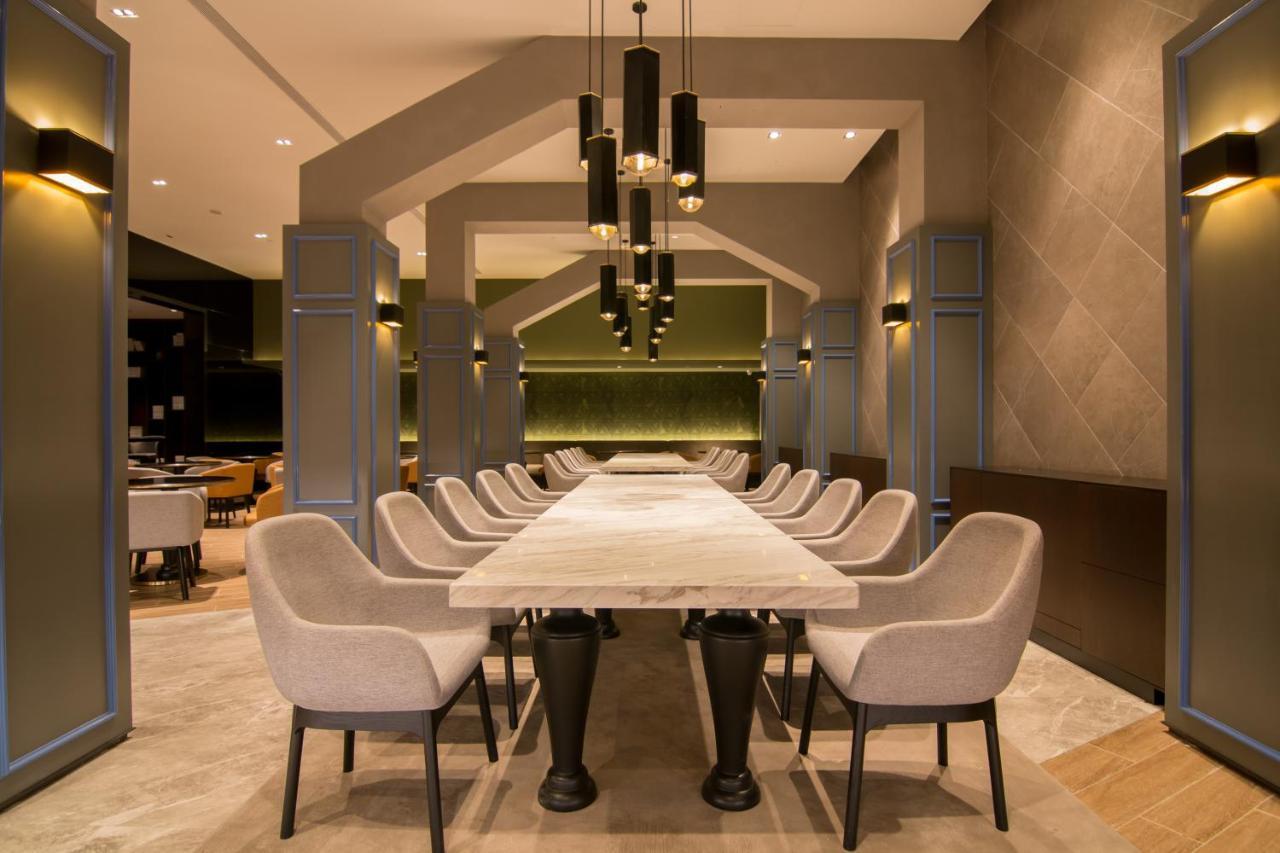 Yitel Premium Hotel Shanghai Exterior photo