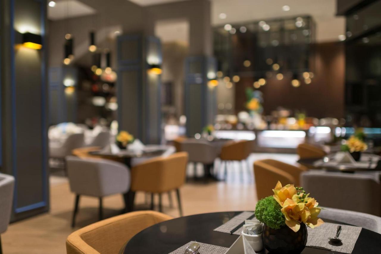 Yitel Premium Hotel Shanghai Exterior photo