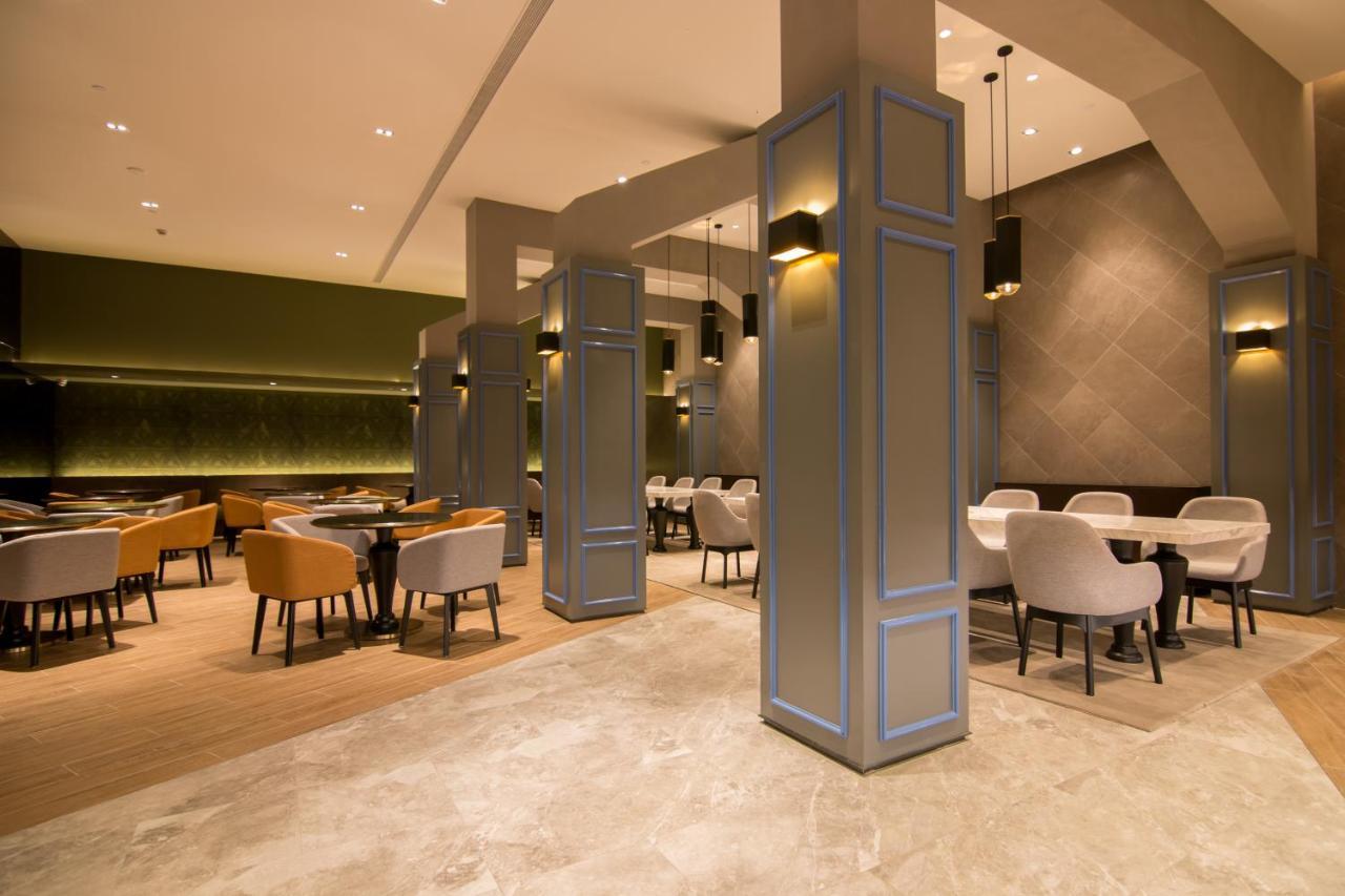 Yitel Premium Hotel Shanghai Exterior photo